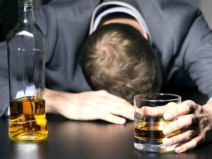 uživanje alkohola kot vzrok krčnih žil